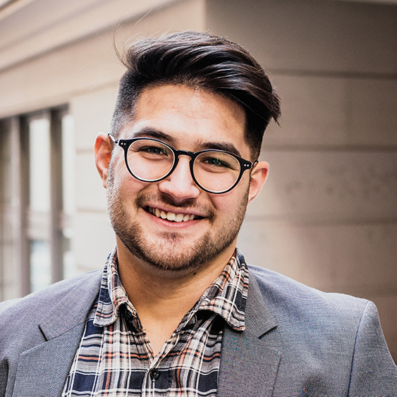 young-businessman-portrait-JRGH8V4.jpg